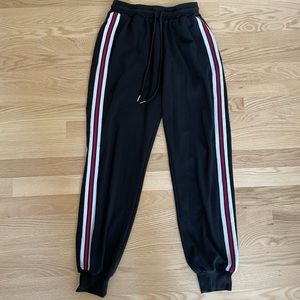 Junior’s Black Sweatpants